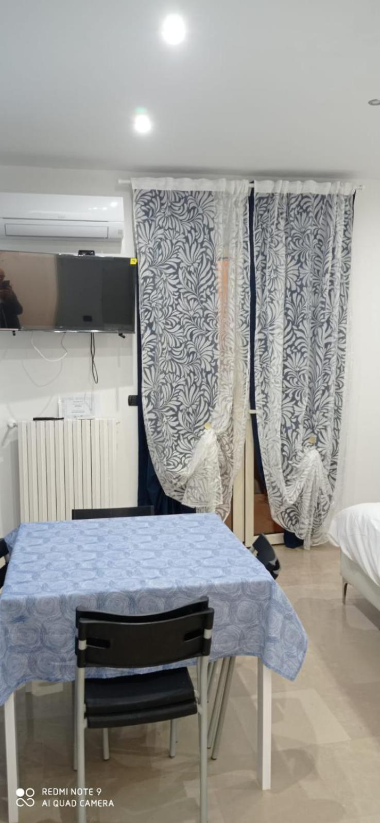 Sea Stone House Apartment Бари Екстериор снимка