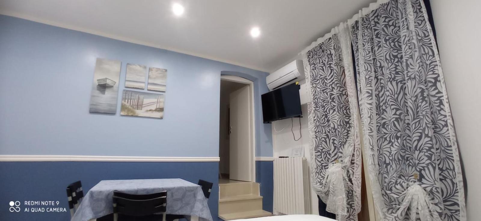 Sea Stone House Apartment Бари Екстериор снимка